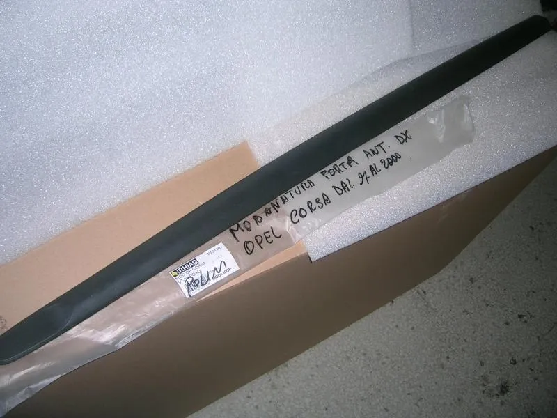 Modanatura Nera Opel Corsa B 3 Porte 1993-2000