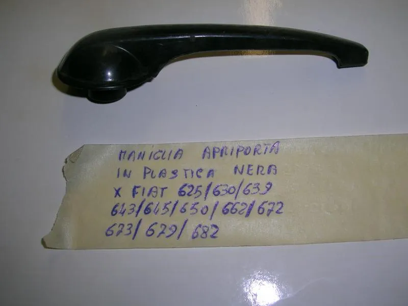 Maniglia Apriporta In Plastica Nera Fiat 6325\630\639\643\645