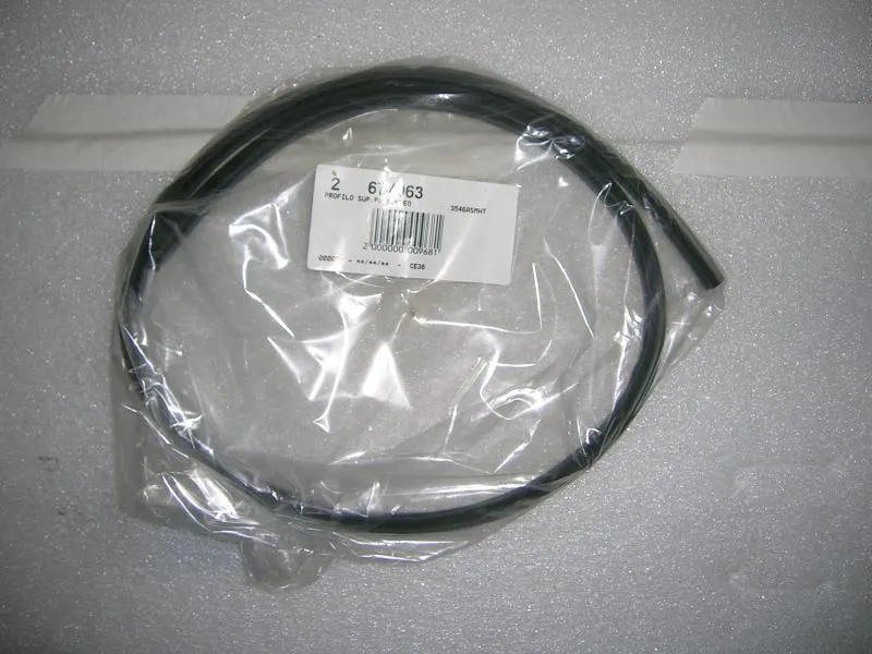 Profilo Superiore Parabrezza Ford Mondeo