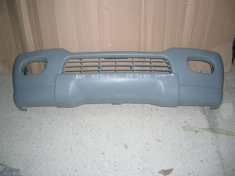 Paraurti Anteriore Da Verniciare Mitsubishi Pajero 2001-2002