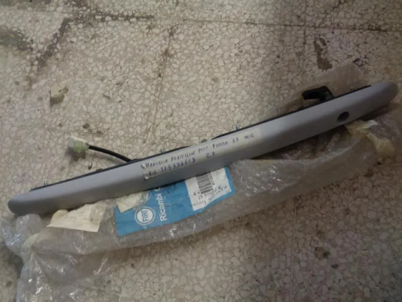 Maniglia Portellone Posteriore Fiat Panda 2003 Con Primer
