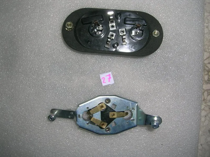 Portalampada Fanalino Posteriore destro e Sinistro Renault 4