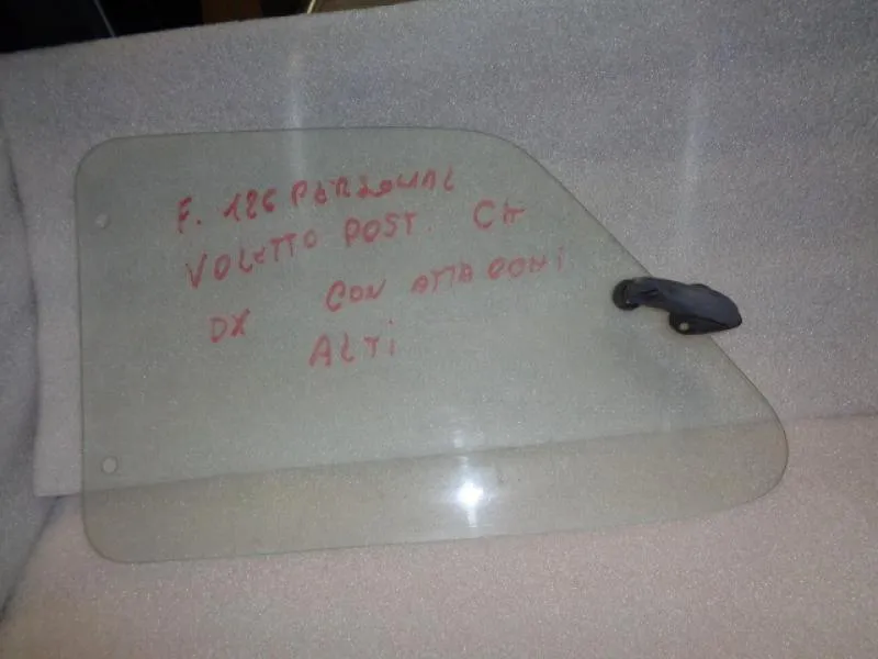 Voletto Posteriore Chiaro Fiat 126 Personal