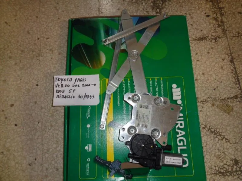Meccanismo Alzavetro Toyota Yaris Verso 2000-2005 5 Porte