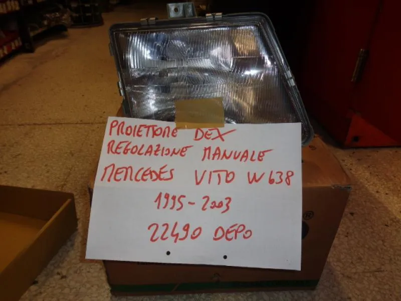 Proiettore Destro Regolazione Manuale Mercedes Vito W638 1995-2003