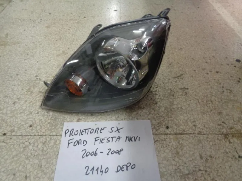 Proiettore Sinistro Ford Fiesta Mk5 2006-2008