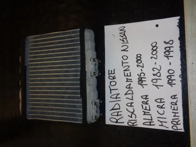 Radiatore Riscaldamento Nissan Almera Dal 1995 Al 2000 Nissan Micra Dal 1982 Al 2000 Nissan Primera Dal 1990 Al 1998