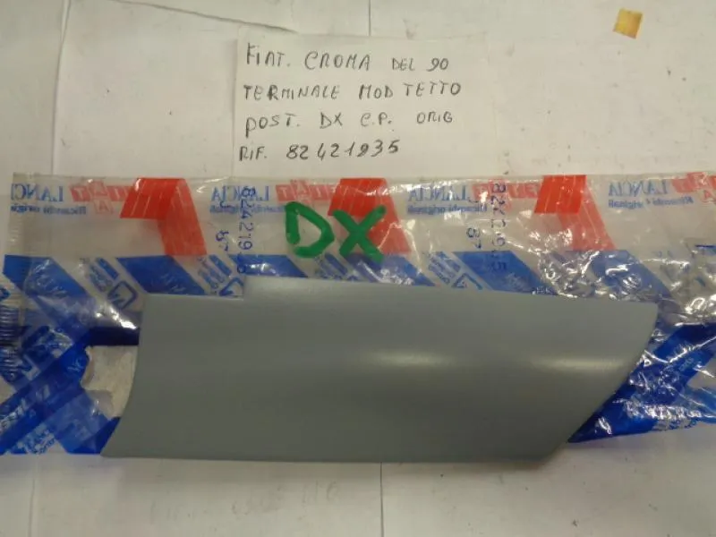 Terminale Modanatura Tetto Posteriore Destro Con Primer Fiat Croma 1990