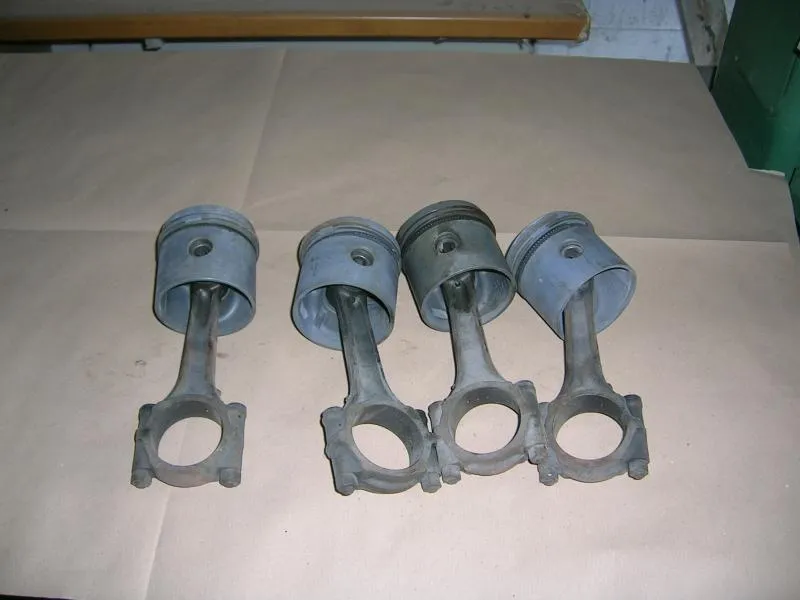 Pistoni NSU Prinz 1000 Maggiorati 75.155