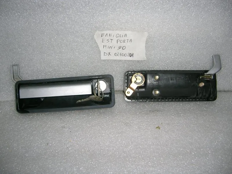 Maniglia Esterna Porta Destra Mini 90