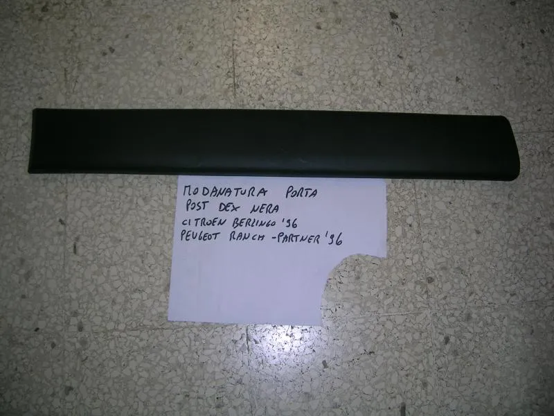 Modanatura Porta Posteriore Destra Nera Citroen Berlingo'96-Peugeot Ranch'96- Partner '96