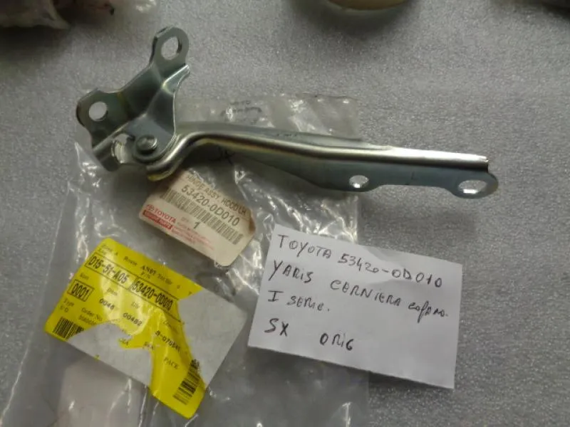 Cerniera Cofano Sinistra Toyota Yaris Prima Serie