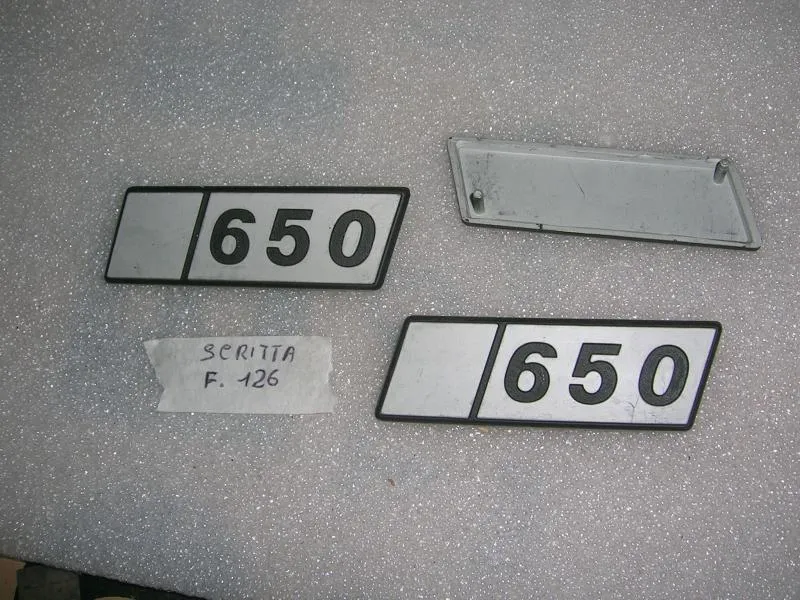 Scritta In Ferro Posteriore   650  Per Fiat 126
