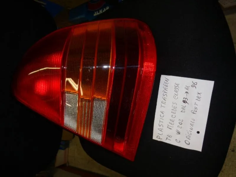PLastica Fanalino Posteriore Destro Mercedes Classe C w202 1993-1996