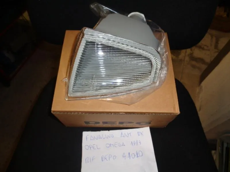 Fanalino Anteriore Destro Opel Omega 1987