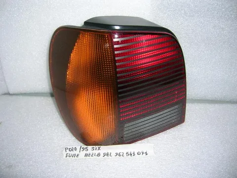 Fanalino Post. Sx Volkswagen Polo '95
