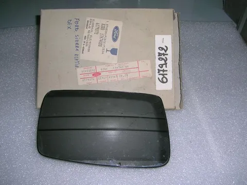 Vetrino Specchio Retrovisore Dx Elettr. Ford Sierra