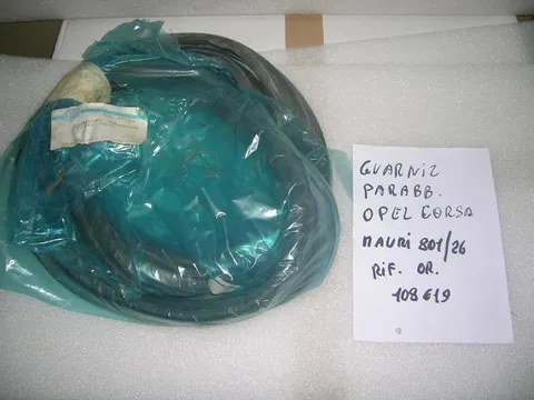 Guarnizione Parabrezza Opel Corsa 1983-1993