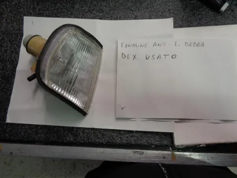 Fanalino Anteriore Destro Usato Lancia Dedra