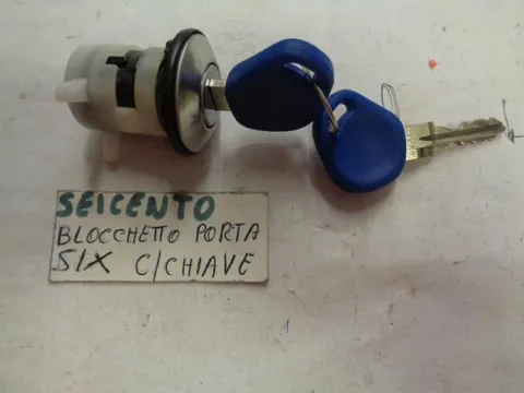 Blocchetto Porta Sinistro Con Chiave  Fiat Seicento