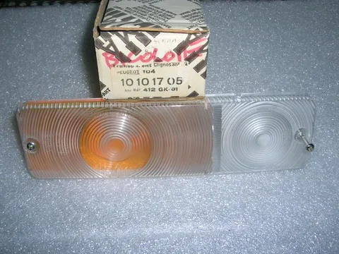 Fanalino Ant. Dx Peugeot 104