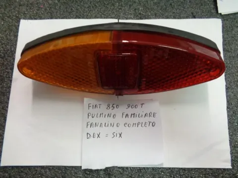 Fanale Posteriore Destro = Sinistro Fiat 850T, Fiat 900T