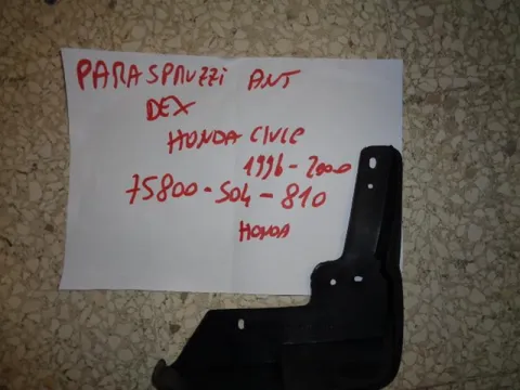 Paraspruzzi Anteriore Destro Honda Civic 1996-2000