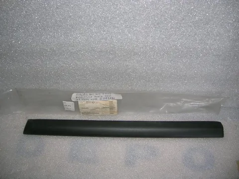 Modanatura Porta Posteriore Destra  Nera Audi A3 '00