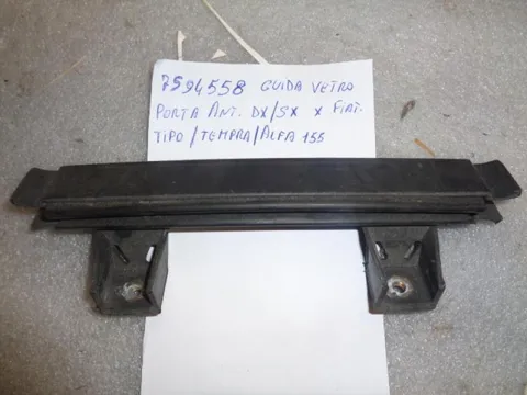 Guida Vetro Porta Anteriore Destra Alfa Romeo 155