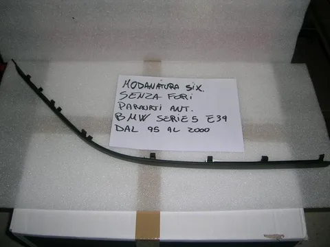Modanatura Paraurti Anteriore Sinistra Bmw Serie 5 E39 Dal 1995-2000