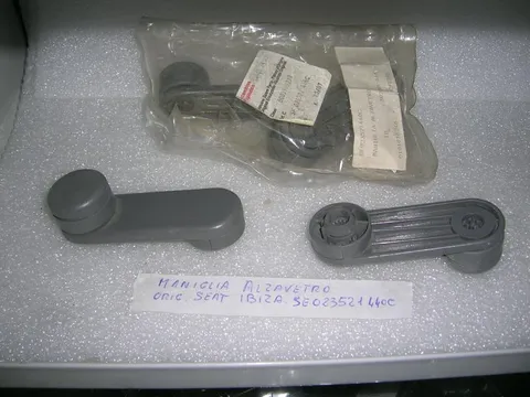 Maniglia Alzavetro Seat Ibiza