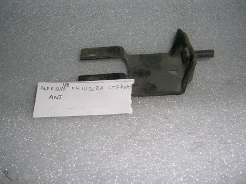 Chiusura Cofano Anteriore  Alfa Romeo Alfasud 78'