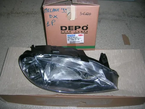 Proiettore Destro Una Parabola Renault Megane 1999 - 2002