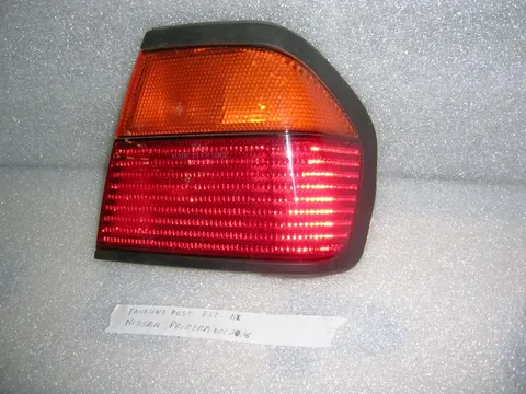 Fanalino Posteriore Esterno Dex Primera '90-96