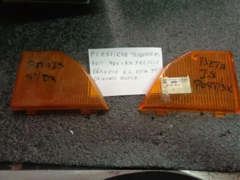 Plastica Fanalino Freccia Posteriore Destro e Sinistro Lancia Beta Berlina 1^Serie