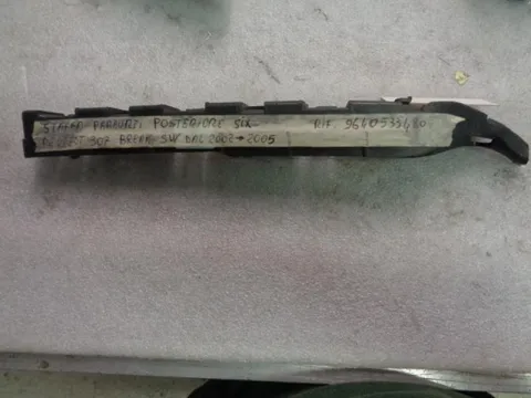 Staffa Paraurti Posteriore Sinistra Peugeot 307