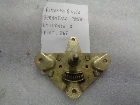 Rimando Rinvio Serratura Porta Laterale Fiat 242