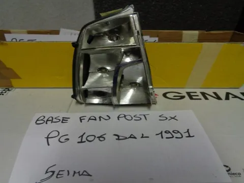 Base Fanalino Posteriore Sinistro Peugeot 106 Dal 1991