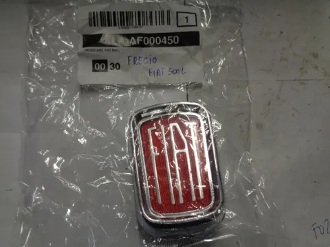 Fregio Anteriore Fiat 500 L