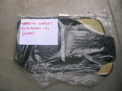 Tappeti Completi Alfa Romeo 164 (nero)