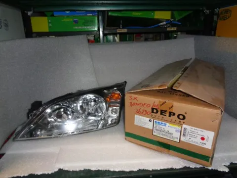 Proiettore Sinistro Ford Mondeo 2000-2007
