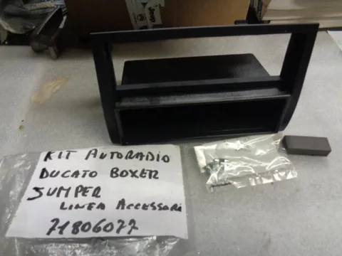 Kit Autoradio Pioneer Fiat Ducato,Peugeot Boxer,Citroen Jumper (Linea Accessori )