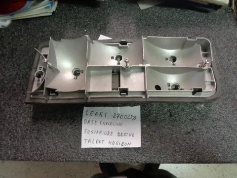 Base Fanalino Posteriore Destro Talbot Horizon