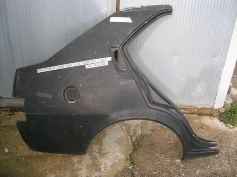Parafango Post. Dx Volvo 340/360