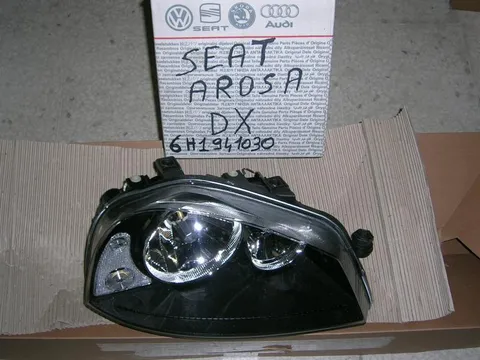 Proiettore Dx Seat Arosa