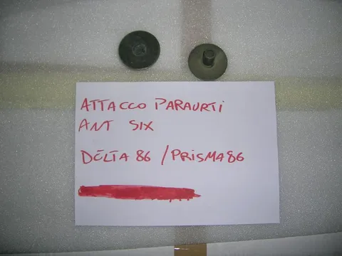 Attacco Paraurti Anteriore Sinistro Lancia Delta 86 \ Prisma 86