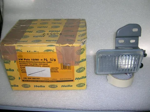 Fendinebbia Sx Volkswagen Polo 10/90-09/94