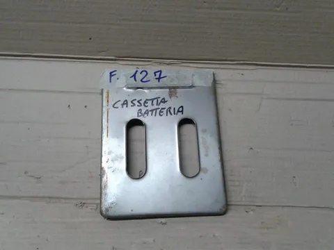 Cassetta Batteria Fiat 127