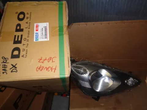 Proiettore Destro Honda Jazz  Dal 2008 Al 2011