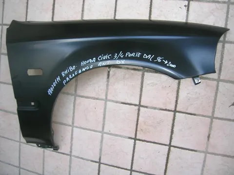 Parafango anteriore Destro Honda Civic 3/4 Porte 1996 - 2000